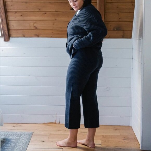 James Street Co. Knit Set - Picture 2 of 8